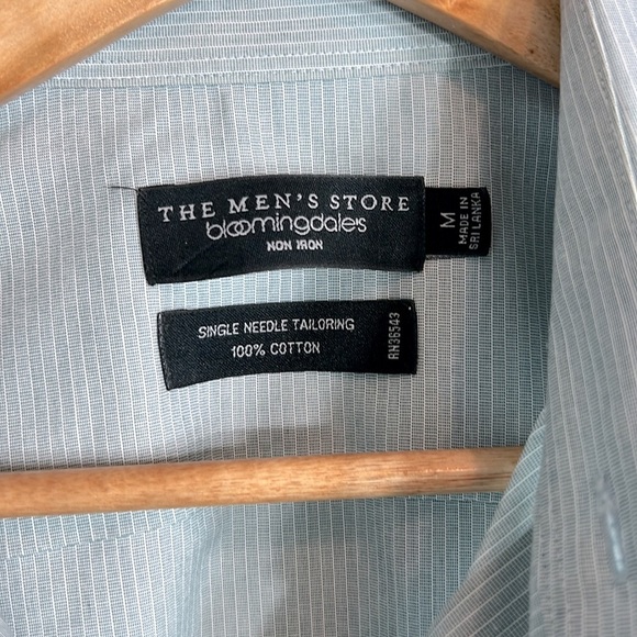 The Men's Store Bloomingdale's Non-iron Single Needle Tailoring Button Down Sz M - Picture 3 of 8